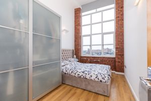 Bed- click for photo gallery